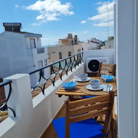 Semesterbostad Henrique's Residense Ii - Sea View Terrace