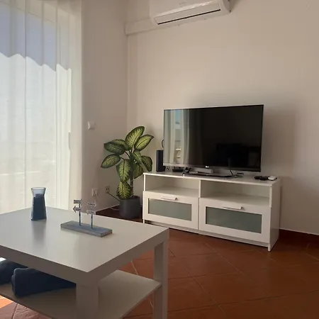 Semesterbostad Henrique's Residense Ii - Sea View Terrace