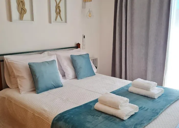 Henrique's Residense Ii