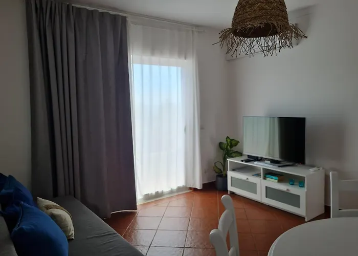 Henrique's Residense Ii